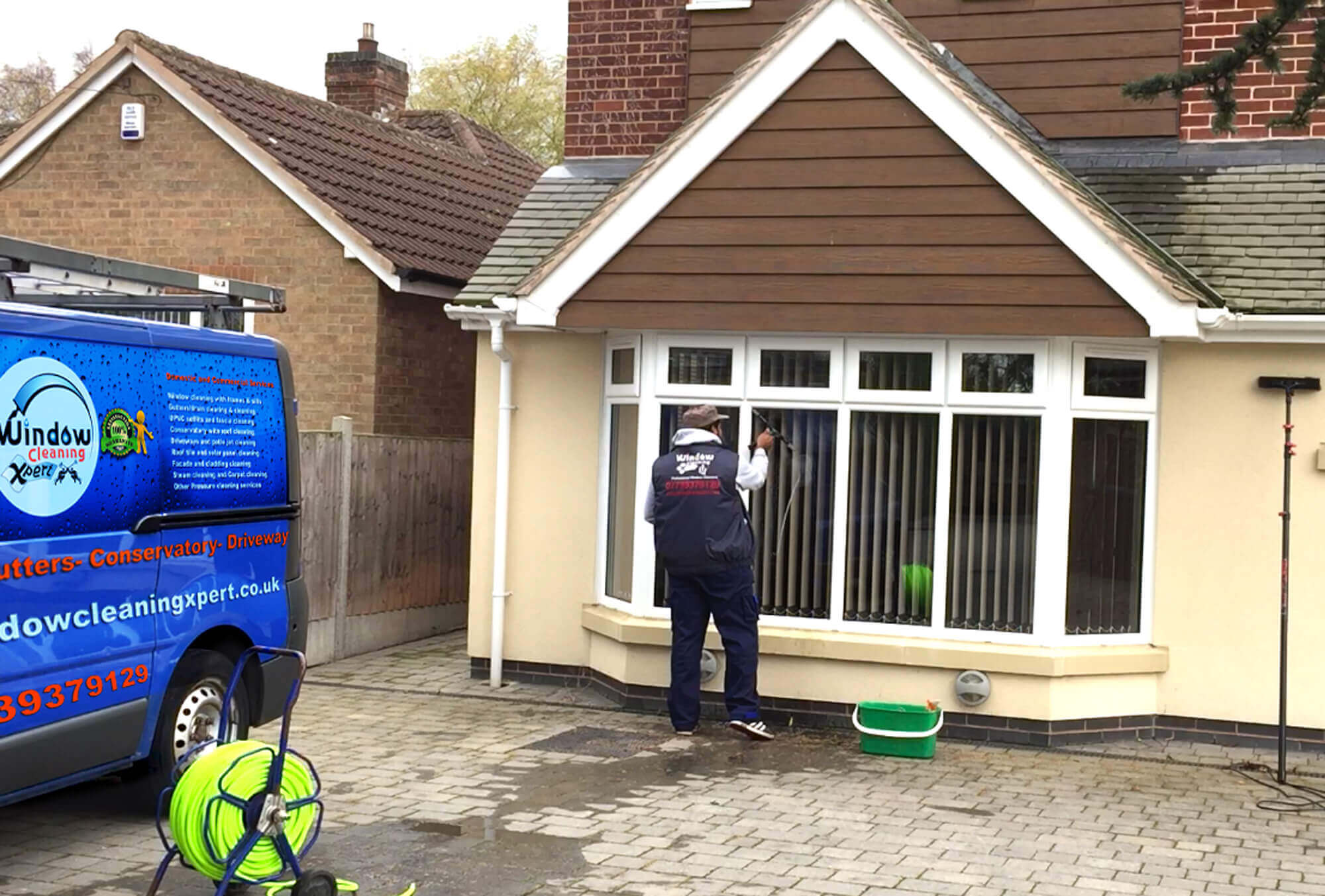 window cleaning leicester